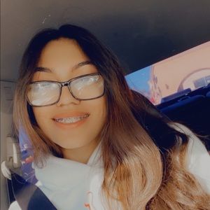 Meet your Posher, Cliiann